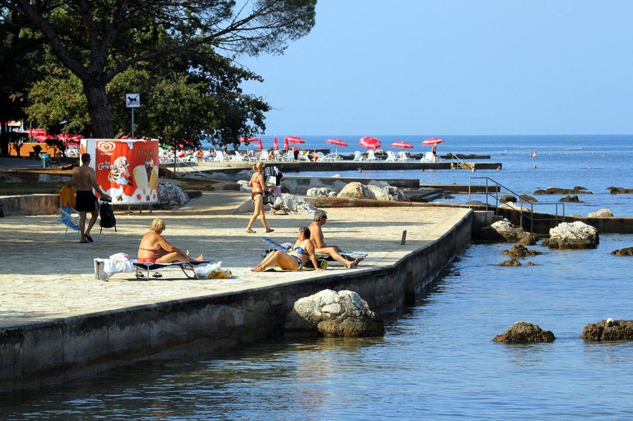 Apartments With A Parking Space Umag - 7666 Экстерьер фото