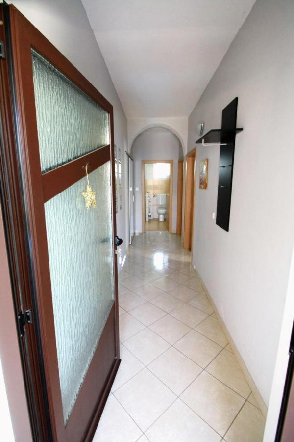 Apartments With A Parking Space Umag - 7666 Экстерьер фото
